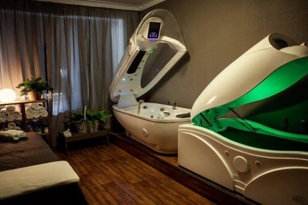 Česká republika Praha a okolie Golf 5 dňový pobyt Raňajky Vlastná April 2026 ( 1/04/26- 5/04/26)