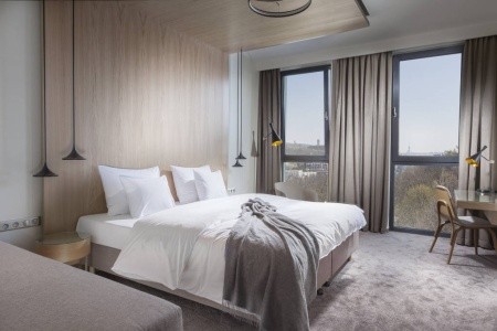 Česká republika Praha a okolie Golf 5 dňový pobyt Raňajky Vlastná April 2026 ( 1/04/26- 5/04/26)