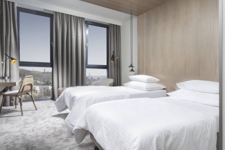 Česká republika Praha a okolie Golf 5 dňový pobyt Raňajky Vlastná April 2026 ( 1/04/26- 5/04/26)