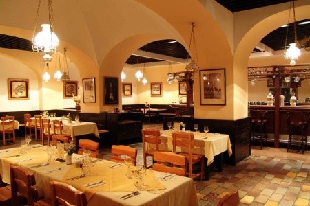 Česká republika Praha a okolie Ambassador - Zlatá Husa 6 dňový pobyt Raňajky Vlastná August 2026 (30/08/26- 4/09/26)