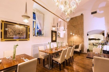 Česká republika Praha a okolie U Zlatého Jelena 3 dňový pobyt Raňajky Vlastná August 2026 ( 6/08/26- 8/08/26)