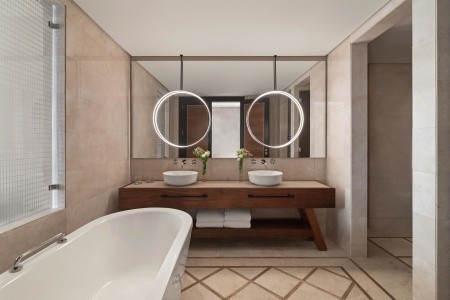 Spojené arabské emiráty Dubaj Rixos The Palm 8 dňový pobyt All Inclusive Letecky Letisko: Praha February 2026 (19/02/26-26/02/26)