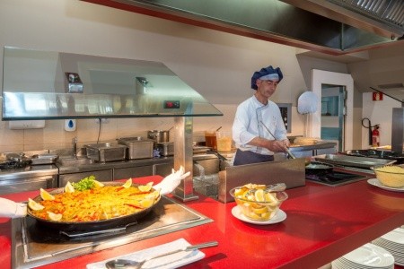 Kanárske ostrovy Tenerife Hovima Costa Adeje 11 dňový pobyt Polpenzia Letecky Letisko: Budapešť April 2026 (18/04/26-28/04/26)