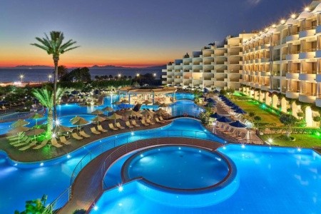 Atrium Platinum Resort Hotel & Spa - 9