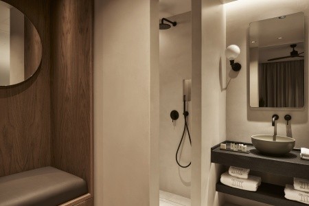 The Olivar Suites - 35