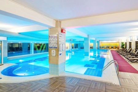 Turecko Kemer Fame Residence Kemer & Spa 11 dňový pobyt All Inclusive Letecky Letisko: Praha July 2026 (30/07/26- 9/08/26)