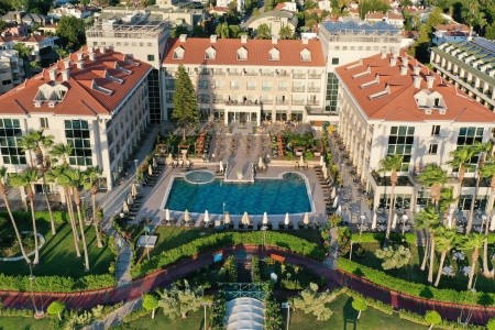 Turecko Kemer Fame Residence Kemer & Spa 11 dňový pobyt All Inclusive Letecky Letisko: Praha July 2026 (30/07/26- 9/08/26)