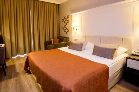 Turecko Kemer Fame Residence Kemer & Spa 11 dňový pobyt All Inclusive Letecky Letisko: Praha July 2026 (30/07/26- 9/08/26)