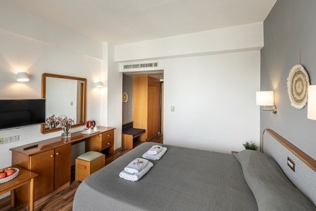 Tsokkos Antigoni - 24