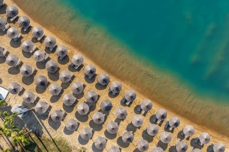 Green Bay Resort & Spa - 11