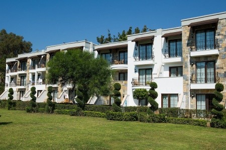 Green Bay Resort & Spa - 14