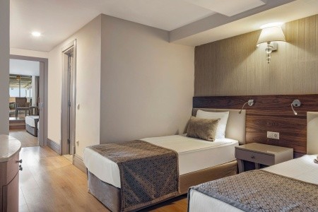 Side Star Resort - 121