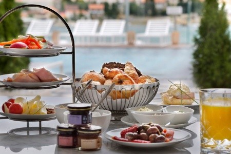 Brown Beach House - 13