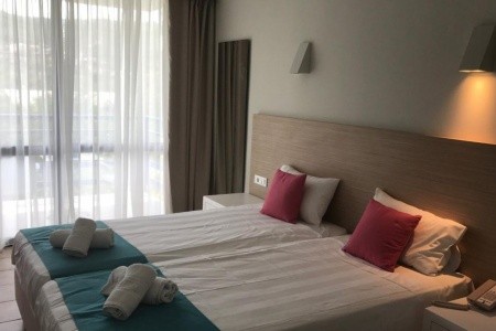 Marvida Hotel Niriides Beach - 18