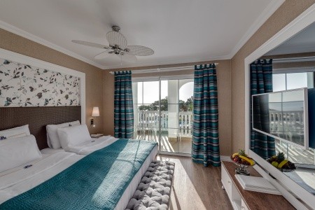 Rubi Platinum Spa Resort & Suites - 190