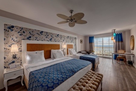 Rubi Platinum Spa Resort & Suites - 212