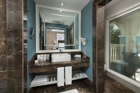 Rubi Platinum Spa Resort & Suites - 243