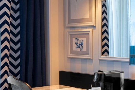 Rubi Platinum Sign - 103