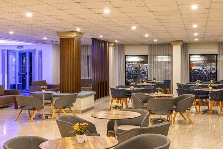 Seagull Hotel Apartments - 11