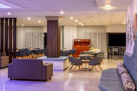 Seagull Hotel Apartments - 12