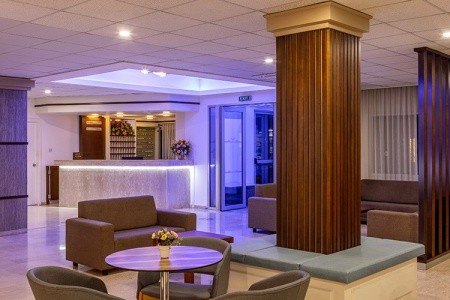 Seagull Hotel Apartments - 13