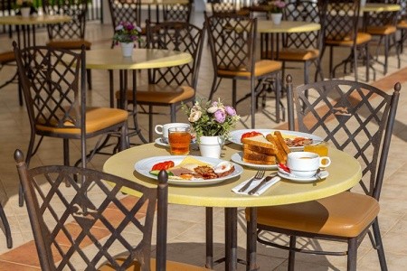 Seagull Hotel Apartments - 20