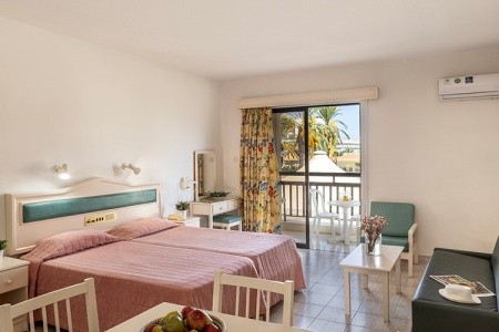 Seagull Hotel Apartments - 26