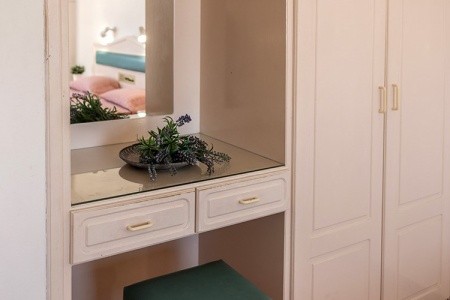 Seagull Hotel Apartments - 30