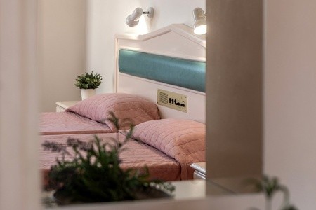 Seagull Hotel Apartments - 37