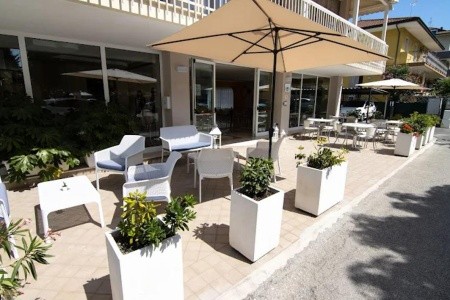 Adria Beach Club (Villamarina Di Cesenatico) - 13