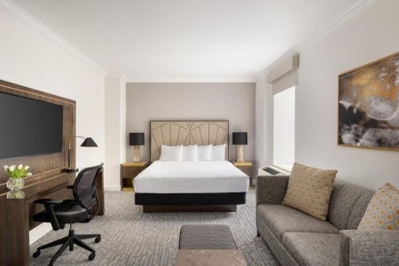 Martinique New York On Broadway, Curio Collection By Hilton - 8