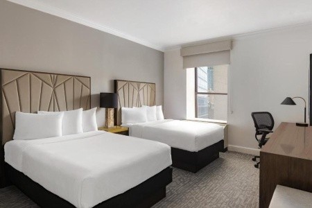 Martinique New York On Broadway, Curio Collection By Hilton - 10