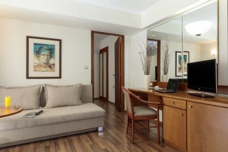 Best Western Plaza - 9