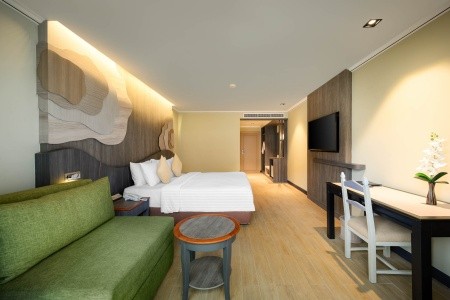 Amora Beach Resort Phuket - 31