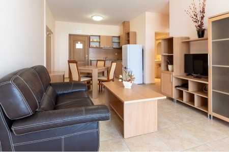 Trakia Plaza Hotel &Amp; Apartments - 3