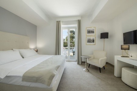 Bellevue Aminess Younique - 21