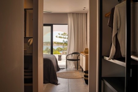 Minos Beach Art - 32