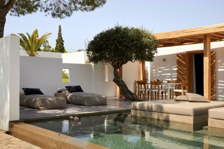 Minos Beach Art - 51