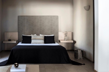 Minos Beach Art - 73