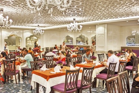 Royal Taj Mahal - 16