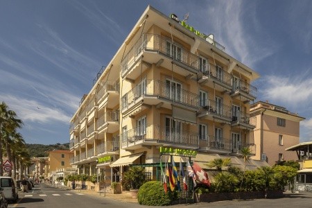 Diano Marina Palace