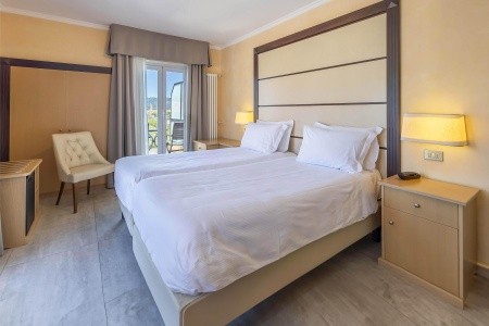 Diano Marina Palace