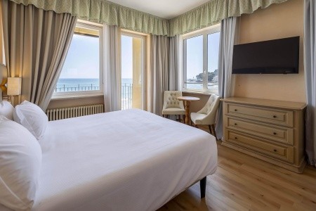 Diano Marina Palace