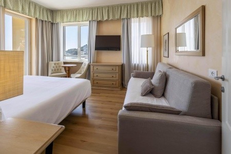 Diano Marina Palace