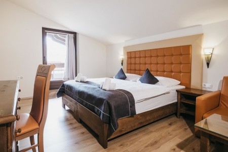 Victoria By Vaya - 77