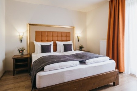 Victoria By Vaya - 82