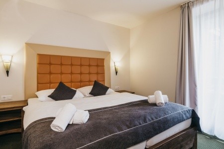 Victoria By Vaya - 88