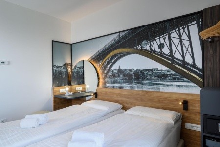 Slovinsko  B&B Hotel Maribor 10 dňový pobyt Raňajky Vlastná December 2026 (14/12/26-23/12/26)