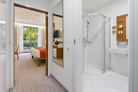 St. Joseph Royal Regent - 18