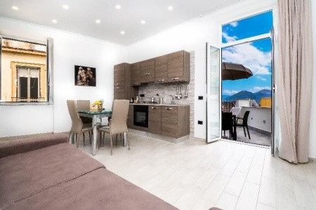 Palazzo Settembrini 49 - 18